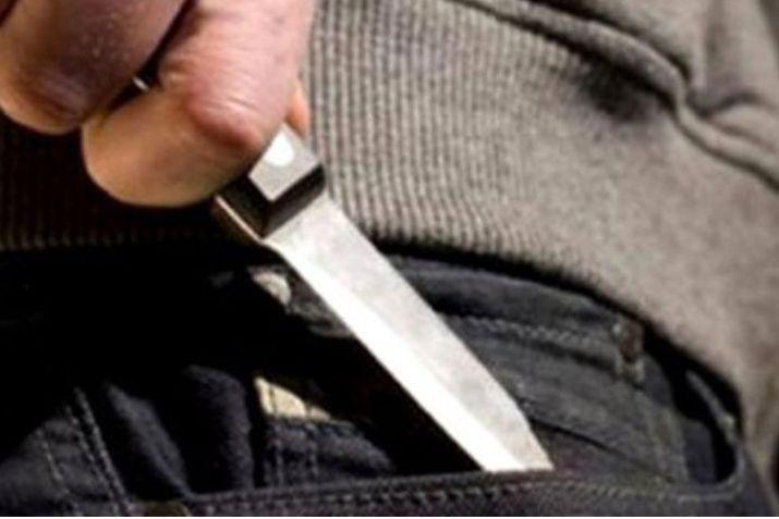 El menor fue agredido con un arma blanca tras lo cual fue derivado al Hospital Regional