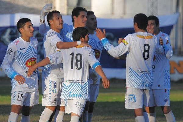 Central Argentino disfrutoacute de una victoria memorable 