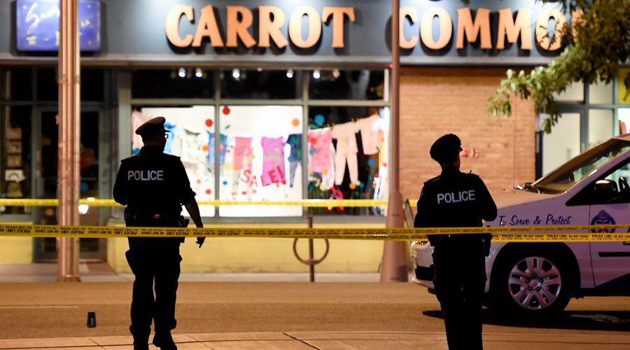 Canadaacute- dos muertos y trece heridos en un tiroteo
