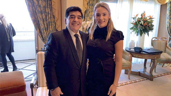 Se nos casa Diego Maradona