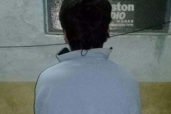 Maacutes vale que me saques la denuncia sino te voy a matar y voy a violar a tus hijos