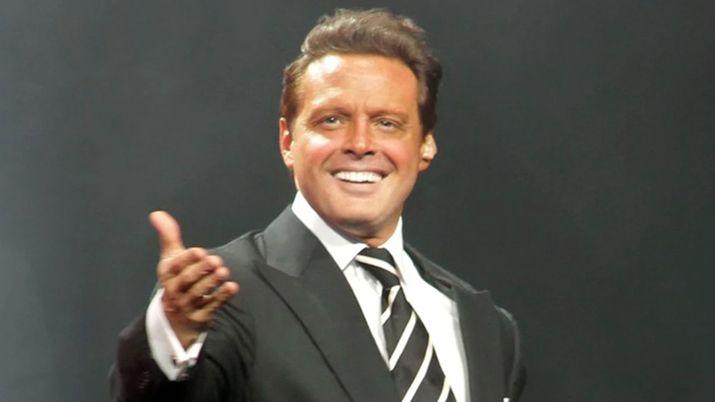 iquestCuaacutento cobroacute Luis Miguel por su serie biograacutefica