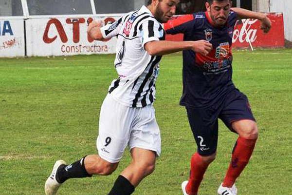 El derby del Oeste se jugaraacute con los dientes apretados