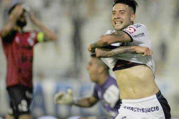 Atleacutetico Rafaela sumoacute otros tres refuerzos a su plantel