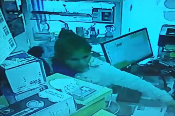Apresaron a una mechera acusada de sustraer 10000 de un comercio