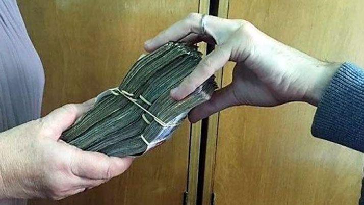 Con el cuento del tiacuteo le sacaron 100 mil a una mujer