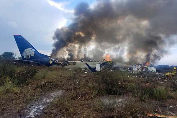 Milagro en Meacutexico- un avioacuten se desplomoacute pero no hubo muerto
