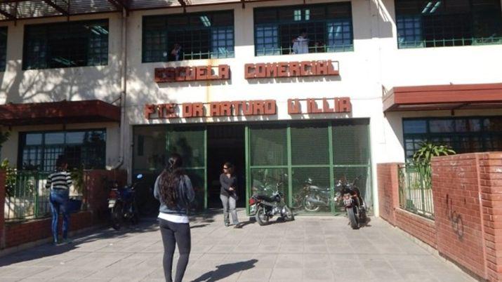 Una profesora escribioacute Bienvenides en el pizarroacuten y los padres se quejaron