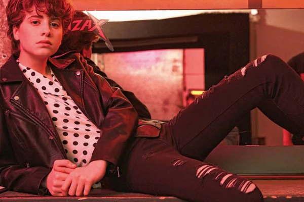 La hija de Guillermina Valdeacutes sigue sus pasos