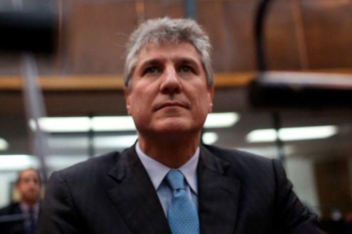 Amado Boudou fue condenado a cinco años y diez meses de prisión por los delitos de cohecho pasivo y negociaciones incompatibles con la función pblica