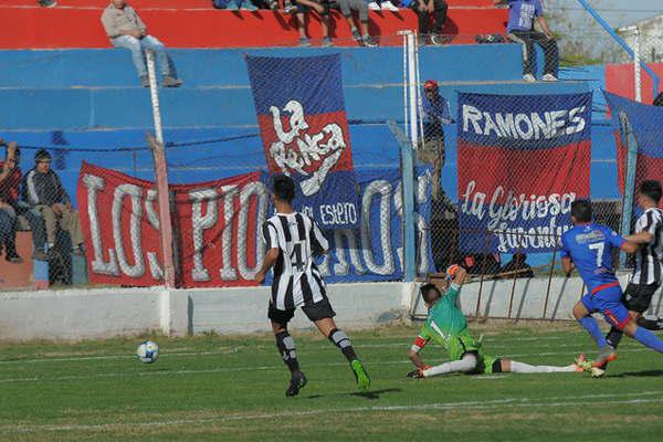 El Oeste se tintildeoacute de azulgrana