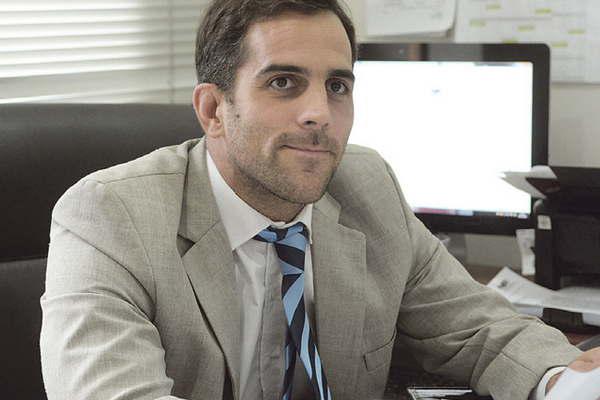 La mujer que roboacute 50 mil doacutelares contoacute que no sabiacutea en queacute gastar el dinero