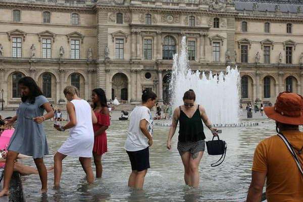 La ola de calor azota Francia y hay incendios en Portugal