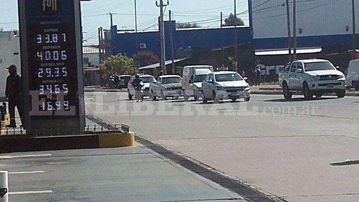 Nuevo aumento- por segunda vez en la semana subieron los combustibles en YPF