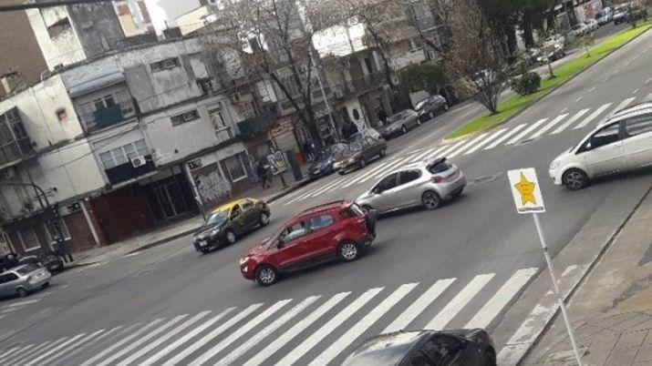 Maacutes de 300 mil usuarios sin luz por un apagoacuten en Buenos Aires