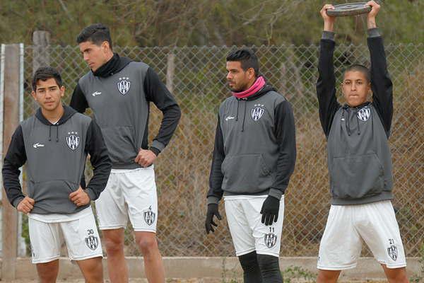 El Ferroviario jugaraacute esta noche ante Gimnasia y Esgrima de Jujuy