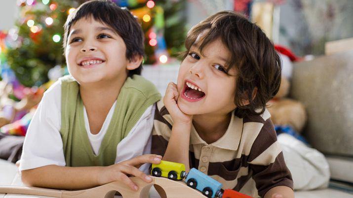 Diacutea del Nintildeo- iquestQueacute regalar para cada edad