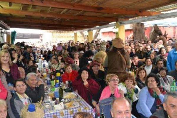 El municipio estaraacute presente en la fiesta  de la Abuela Carabajal