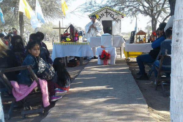 Fiesta en el campo- Rumi Puerta honroacute a su santo patrono San Roque
