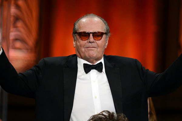 Un problema de memoria obliga a Nicholson a retirarse