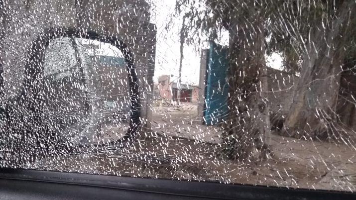 VIDEO  Violentos incidentes al teacutermino de Central Argentino - Guumlemes