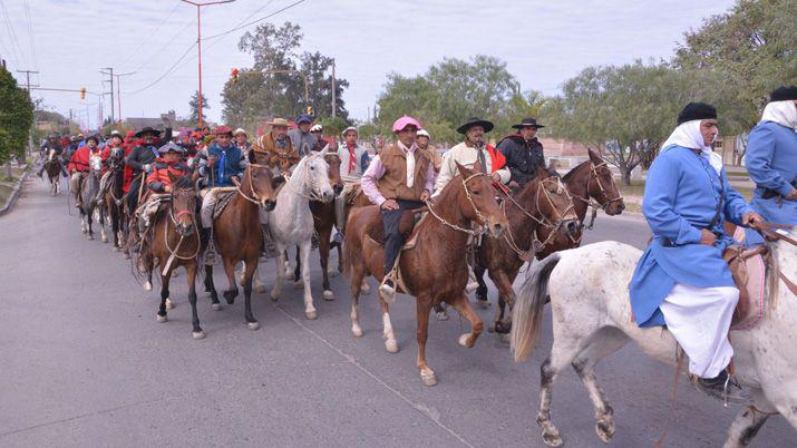 Se realizoacute la cabalgata en honor al General San Martiacuten