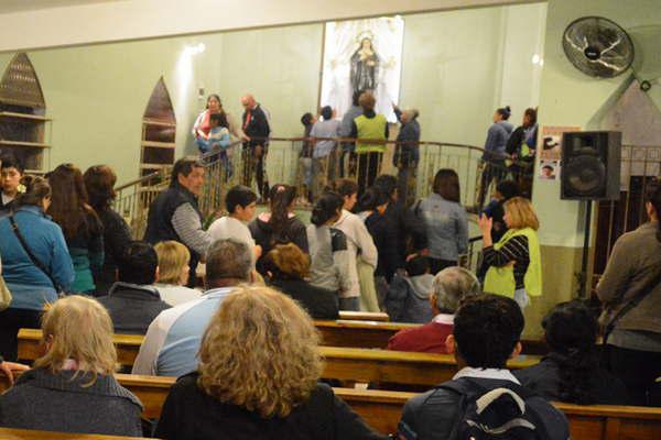 Mantildeana seraacute los actos mensuales en honor a Santa Rita en el santuario diocesano del barrio Jorge Newbery