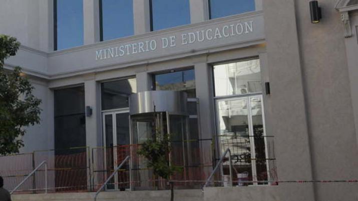 Entre mantildeana y el viernes se inscribiraacute viacutea on line en la Junta de Nivel Superior