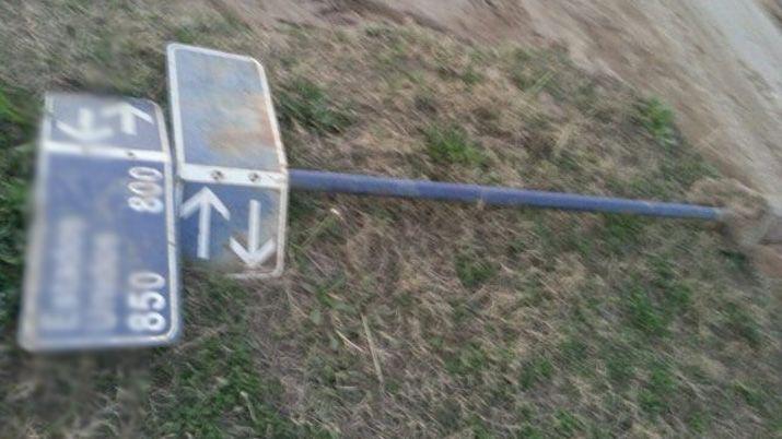 El cartel fue robado en el barrio Vinalar