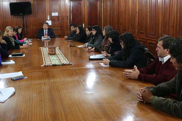 La Unse trabaja en la extensioacuten de su gestioacuten acadeacutemica y cientiacutefica