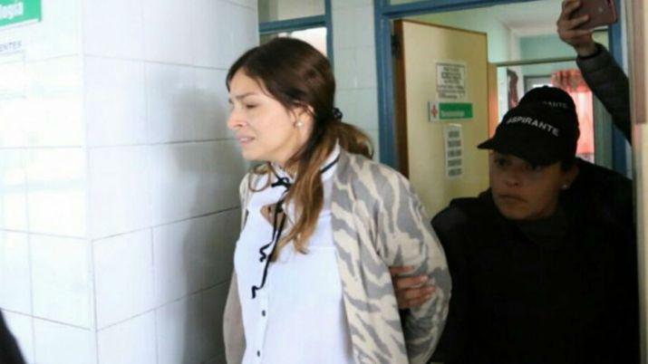 Dos testigos complicaron a la joven que atropelloacute a su novio