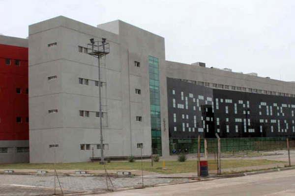 Un nintildeo sufrioacute la amputacioacuten de un pie en accidente
