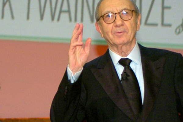 Murioacute el proliacutefico Neil Simon el llamado Dramaturgo del pueblo