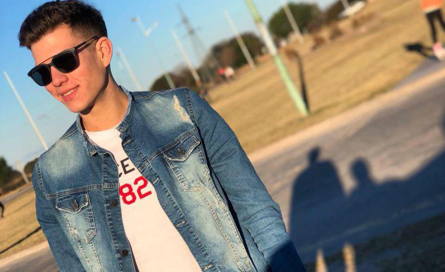 Gran pesar por la muerte del hijo del director del hospital de Friacuteas