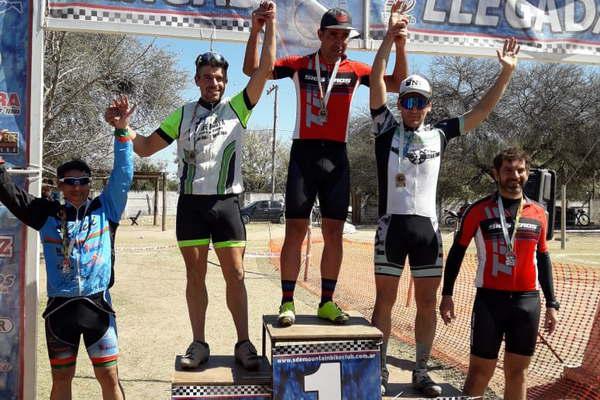 Gran fiesta del ciclismo Aniversario de Quimsa