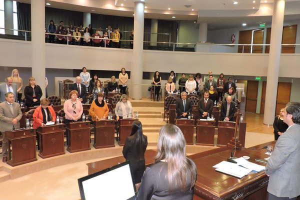 Diputados provinciales expresaron su preocupacioacuten por la situacioacuten de la Unse y otras universidades