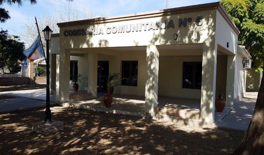 Policiacuteas fueron atacados por vecinos al detener a conocido ladroacuten