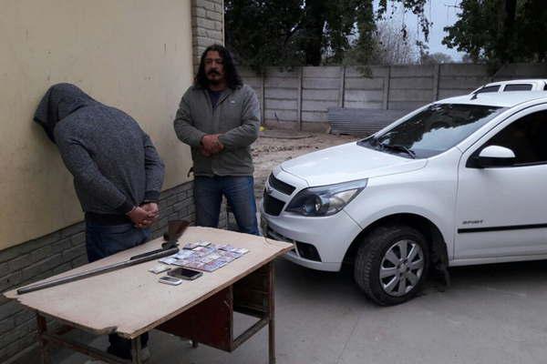 Detienen a un santiaguentildeo que participoacute de robo millonario a empresario cordobeacutes