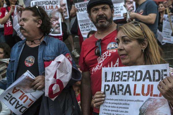 La Justicia electoral de Brasil define  si Lula da Silva puede ser candidato