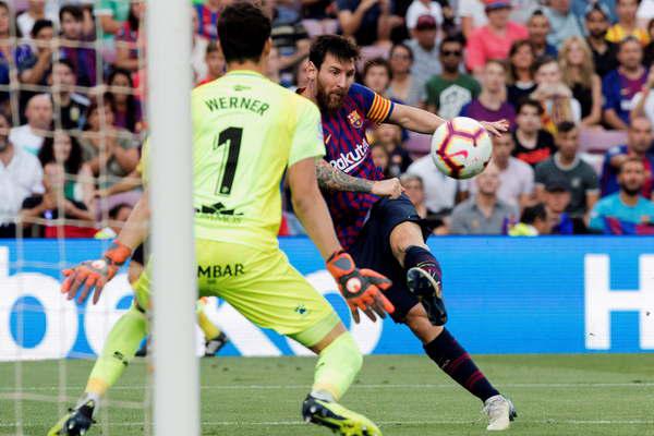 Lionel Messi y otro doblete  para entrar en la historia  