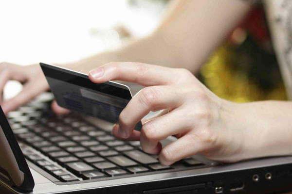 Estafan en  16000 a docente engatusaacutendolo con Netflix