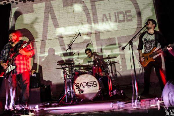 Juan Terrenal y Sapere presentaraacuten sus canciones en el teatro La Casa