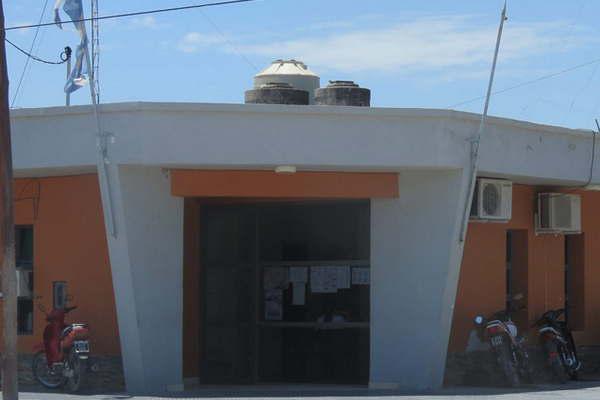 Vaacutendalos causaron destrozos y sustrajeron imaacutegenes de una capilla