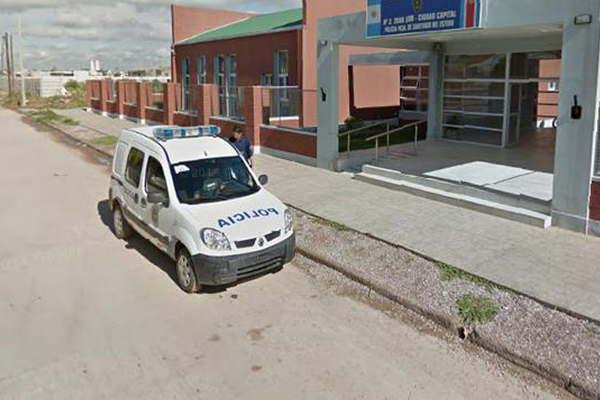 Un joven le propinoacute una paliza a su pareja delante de su hijo