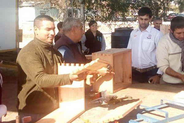 Daraacute comienzo otra etapa de los cursos de capacitacioacuten Joacutevenes Productivos