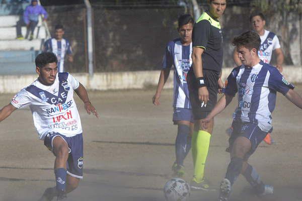 Los aacuterbitros tendraacuten asistencia tecnoloacutegica