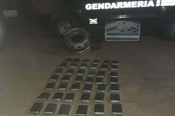 El Caacutertel del Golfo seriacutea el proveedor de la cocaiacutena secuestrada en Monte Quemado por 90 millones