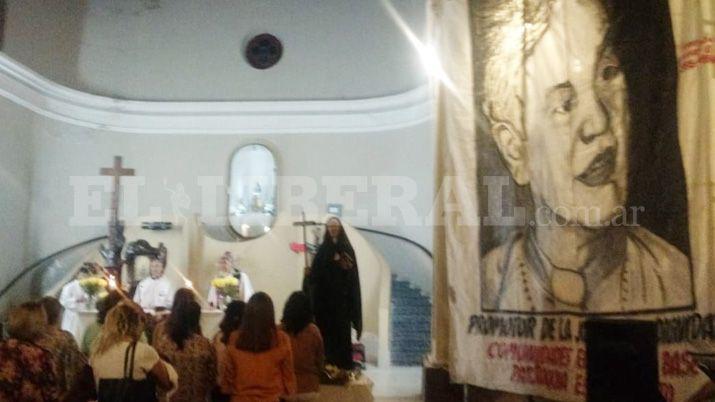 Homenaje a Monsentildeor Sueldo en Loreto