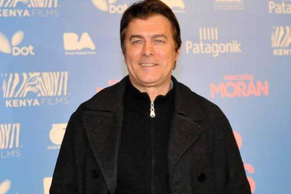 A Gabriel Corrado le gustoacute correrse del papel de galaacuten en La caiacuteda  