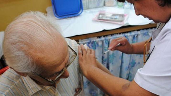 Llaman a vacunarse ante brote tardío de Gripe A en Santiago del Estero